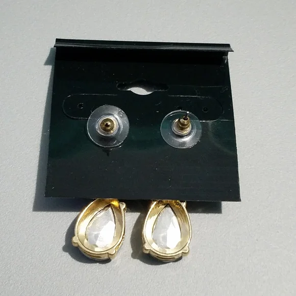 Champagne and Gold Dangle Earrings - Picture 3 of 3